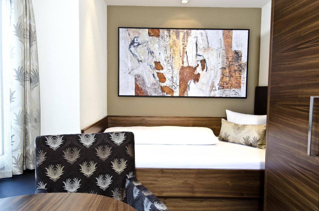 Hotel Garni Astoria Ischgl Habitación foto